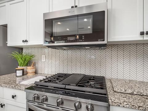 1652 N Moore Ln, Clovis, CA 93619 photo 7