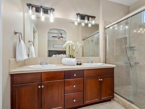 1652 N Moore Ln, Clovis, CA 93619 photo 11