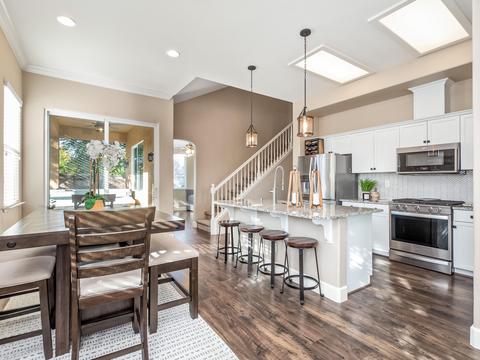 1652 N Moore Ln, Clovis, CA 93619 photo 3