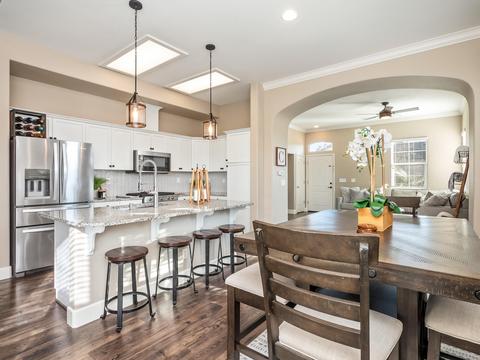 1652 N Moore Ln, Clovis, CA 93619 photo 4