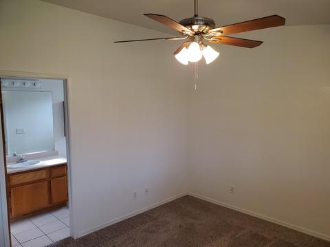 2010 Cedar Ave, Corcoran, CA 93212 photo 19