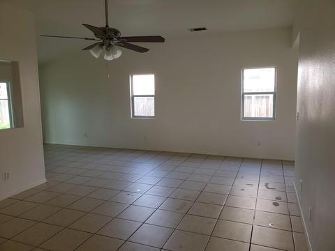 2010 Cedar Ave, Corcoran, CA 93212 photo 10