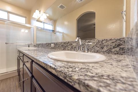 3401 E Laurel Ave, Visalia, CA 93292 photo 29