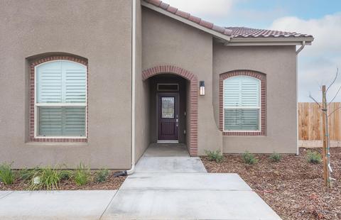 3401 E Laurel Ave, Visalia, CA 93292 photo 2