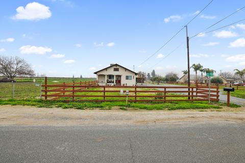 23205 Ave 192, Strathmore, CA 93267 photo 2