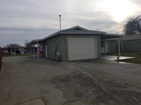 707 E Olive Ave, Tipton, CA 93272 photo 2