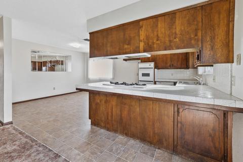 415 Kenwood Dr, Lemoore, CA 93245 photo 22