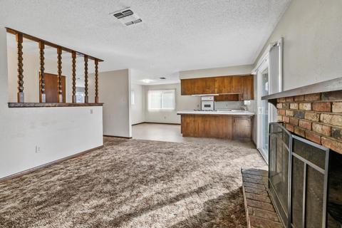 415 Kenwood Dr, Lemoore, CA 93245 photo 21