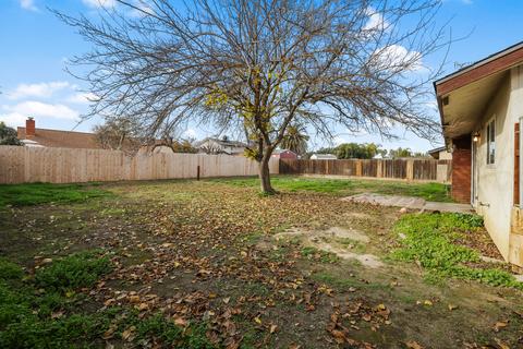 415 Kenwood Dr, Lemoore, CA 93245 photo 29