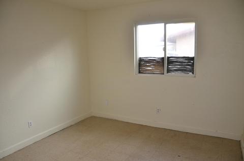 601 Patterson Ave, Corcoran, CA 93212 photo 15