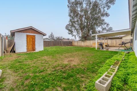 1374 E Cypress Ave, Tulare, CA 93274 photo 28