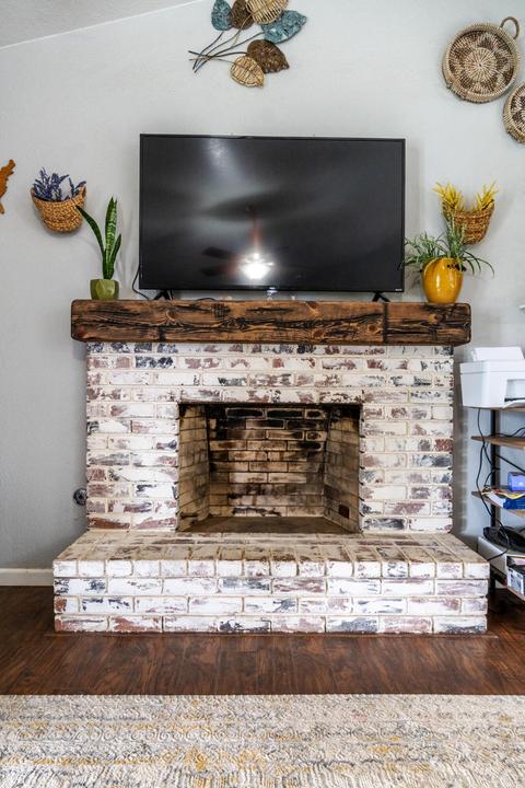 1374 E Cypress Ave, Tulare, CA 93274 photo 7