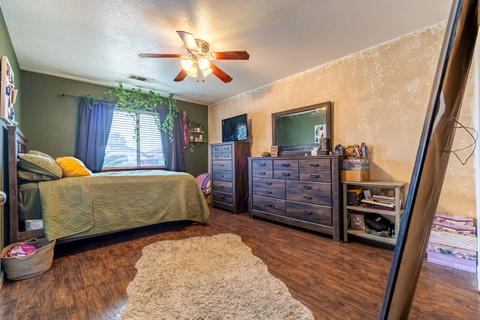 1374 E Cypress Ave, Tulare, CA 93274 photo 21