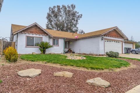 1374 E Cypress Ave, Tulare, CA 93274 photo 2
