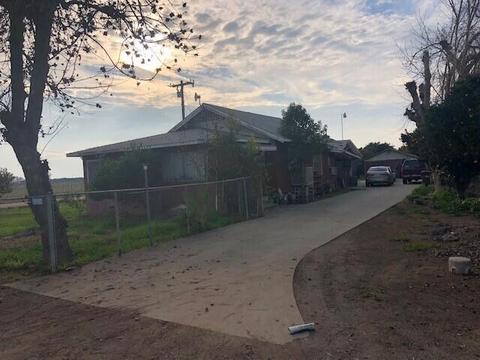 18611 Rd 228, Strathmore, CA 93267 photo 1