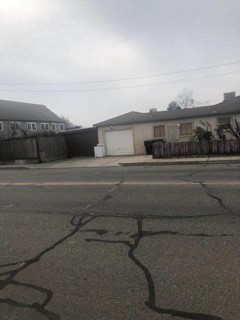 817 E Laurel Ave, Visalia, CA 93292 photo 5
