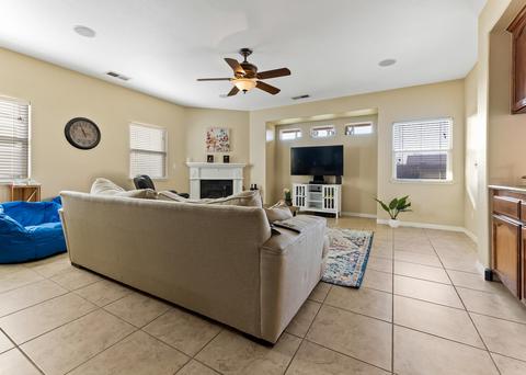 1755 Big Sur Dr, Lemoore, CA 93245 photo 12