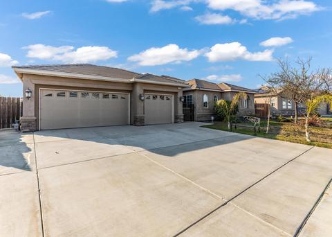 1755 Big Sur Dr, Lemoore, CA 93245 photo 2