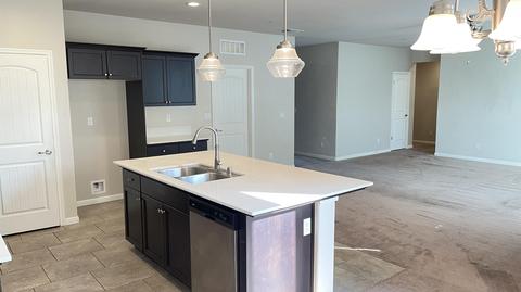 3281 Spring Sails Ave, Tulare, CA 93274 photo 9