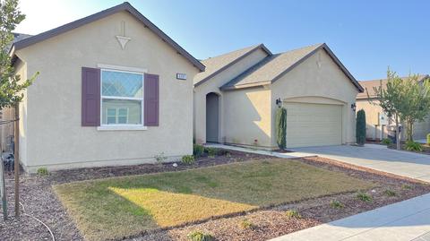 3281 Spring Sails Ave, Tulare, CA 93274 photo 2