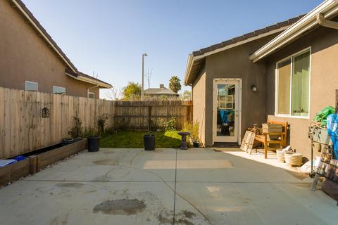 892 Maple Ave, Lindsay, CA 93247 photo 31