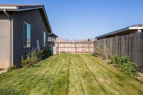 892 Maple Ave, Lindsay, CA 93247 photo 30