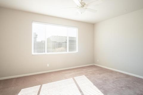 3273 Spring Sails Ave, Tulare, CA 93274 photo 8