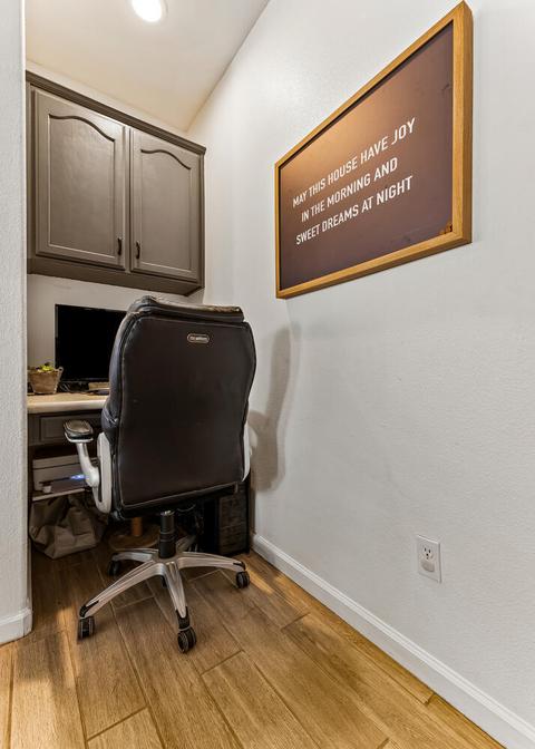 4206 W Harold Ct, Visalia, CA 93291 photo 8