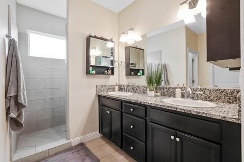 1653 Brightside St, Tulare, CA 93274 photo 35