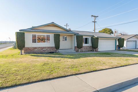15 Elm Dr, Lemoore, CA 93245 photo 2
