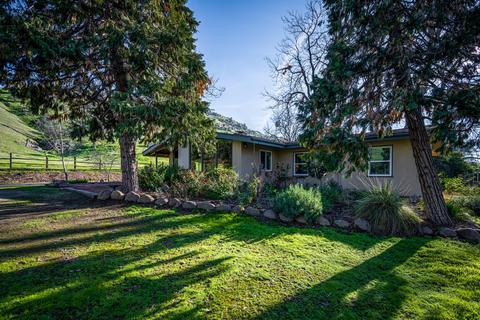 31886 Sierra Drive Dr, Exeter, CA 93221 photo 3
