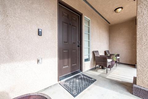 1718 E Monte Verde Ave, Visalia, CA 93292 photo 3