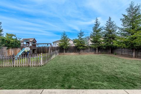 1718 E Monte Verde Ave, Visalia, CA 93292 photo 29
