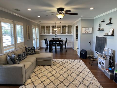 2207 E Hillcrest Ave, Visalia, CA 93292 photo 3