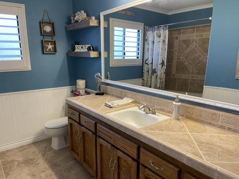 2207 E Hillcrest Ave, Visalia, CA 93292 photo 29