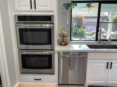2207 E Hillcrest Ave, Visalia, CA 93292 photo 17
