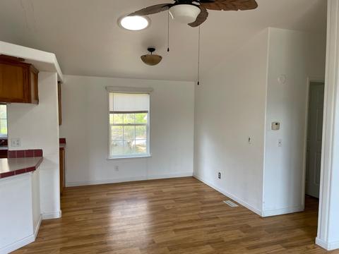 44182 Dinely Dr, Three Rivers, CA 93271 photo 4