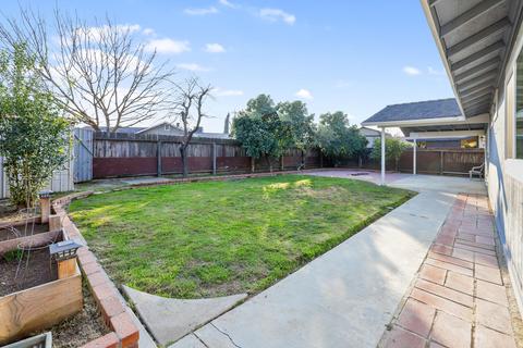 1541 E Cypress Ave, Tulare, CA 93274 photo 22