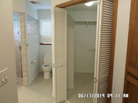 1006 E Cambridge Ave, Visalia, CA 93292 photo 10