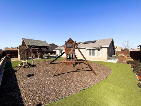 1559 Big Sur Dr, Lemoore, CA 93245 photo 29