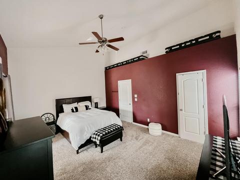 1113 Avalon Dr, Lemoore, CA 93245 photo 4
