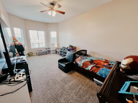 1113 Avalon Dr, Lemoore, CA 93245 photo 8
