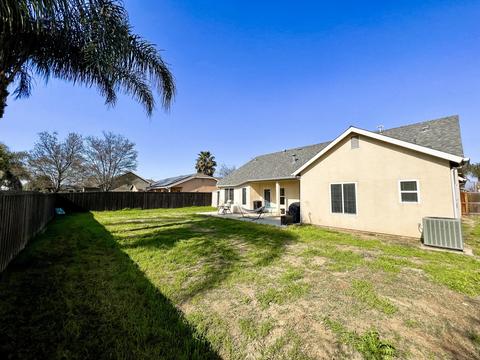 1113 Avalon Dr, Lemoore, CA 93245 photo 20