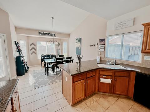1113 Avalon Dr, Lemoore, CA 93245 photo 17