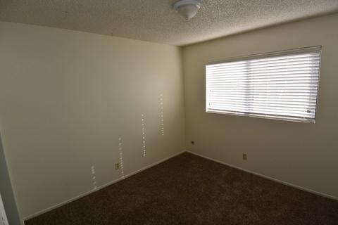 1952 E Harold Ave, Visalia, CA 93292 photo 21