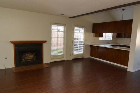 1952 E Harold Ave, Visalia, CA 93292 photo 5
