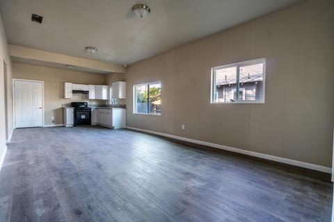 19741 Balfour Dr, Strathmore, CA 93267 photo 4