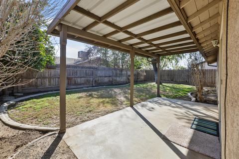 4615 W Iris Ave, Visalia, CA 93277 photo 24