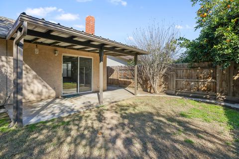 4615 W Iris Ave, Visalia, CA 93277 photo 27