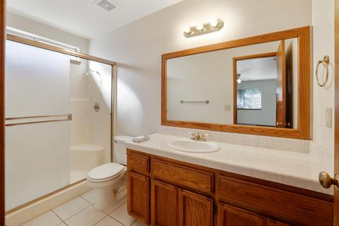 4615 W Iris Ave, Visalia, CA 93277 photo 19